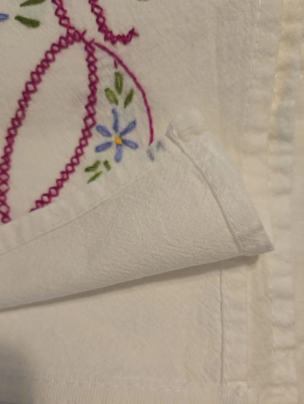 Vintage Embroidered Cotton Tea Dish Cloths Lot Of 6 Large 32 x 34.5 Inches
